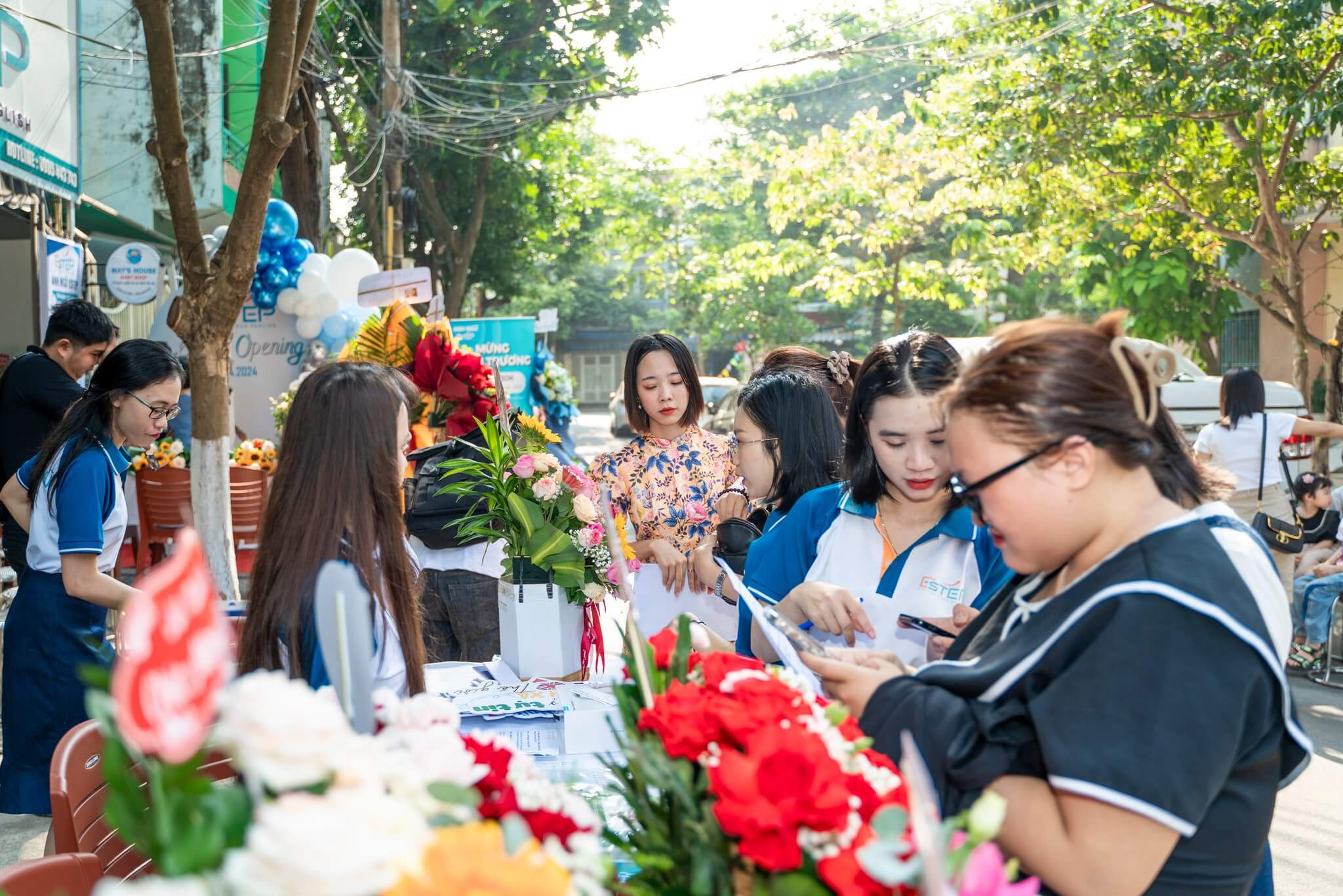 Tưng Bừng Khai Trương Trung Tâm Anh Ngữ ESTEP Tại Đà Nẵng