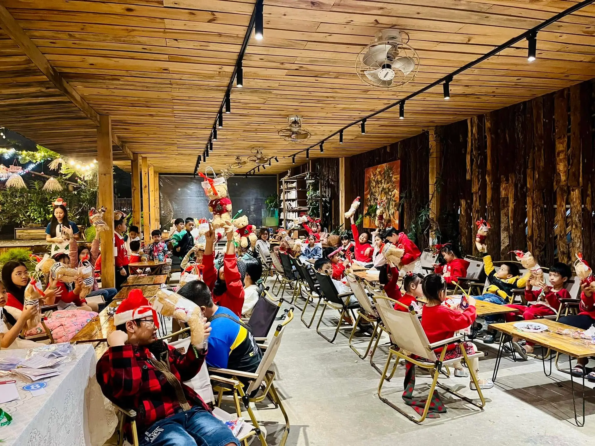 Santa Busy Night 2024