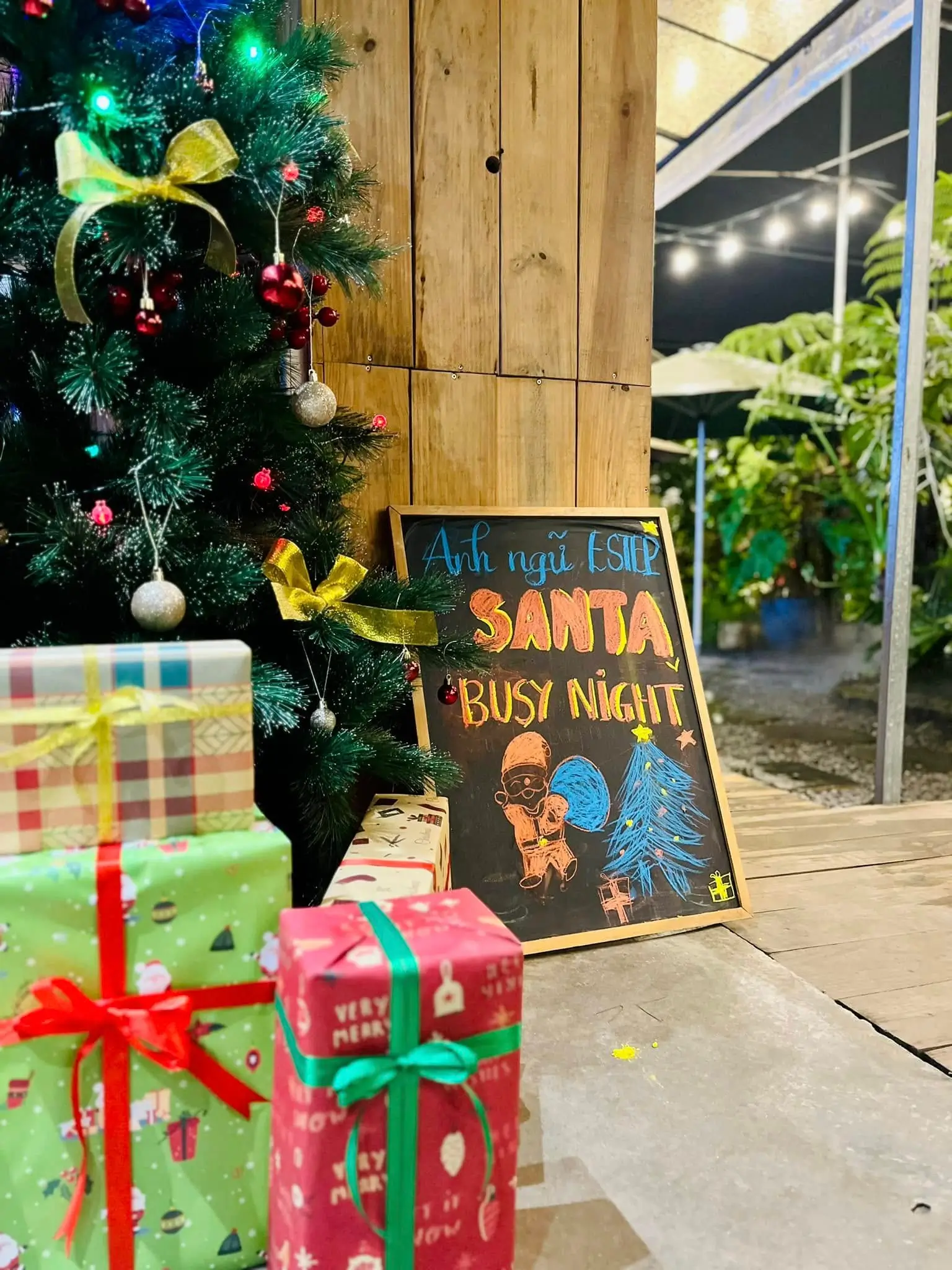 Santa Busy Night 2024