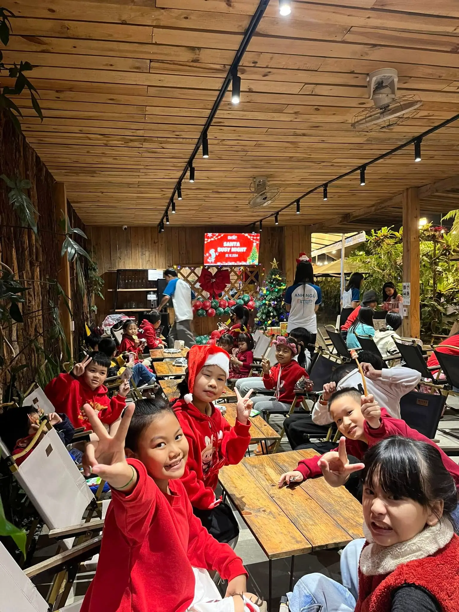 Santa Busy Night 2024