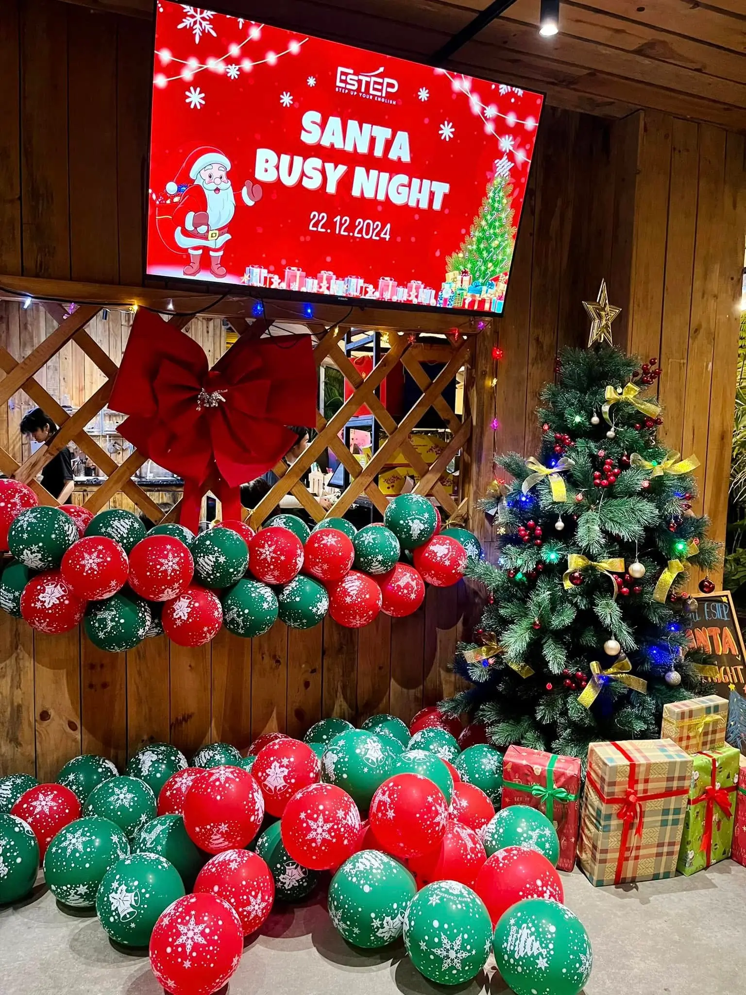 Santa Busy Night 2024