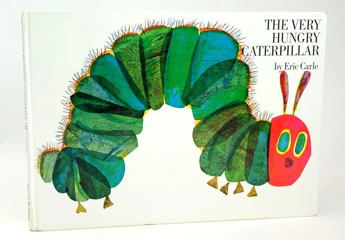 Cuốn sách tiếng anh cho trẻ 3-5 tuổi "The very hungry caterpillar"