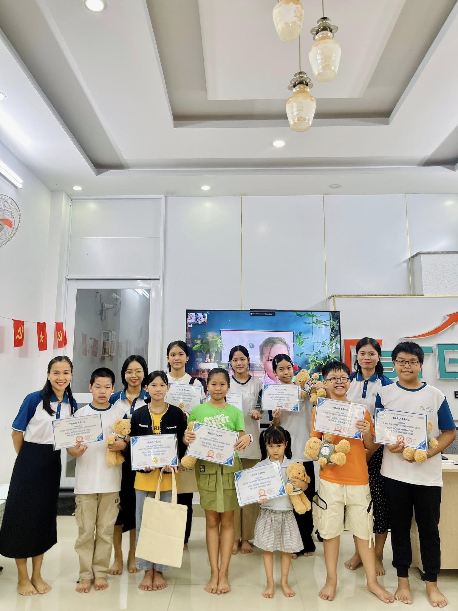 Cuộc Thi Thuyết Trình Tiếng Anh Dành Cho Học Sinh 5–14 Tuổi ESTEP YOUNG VOICES 2025