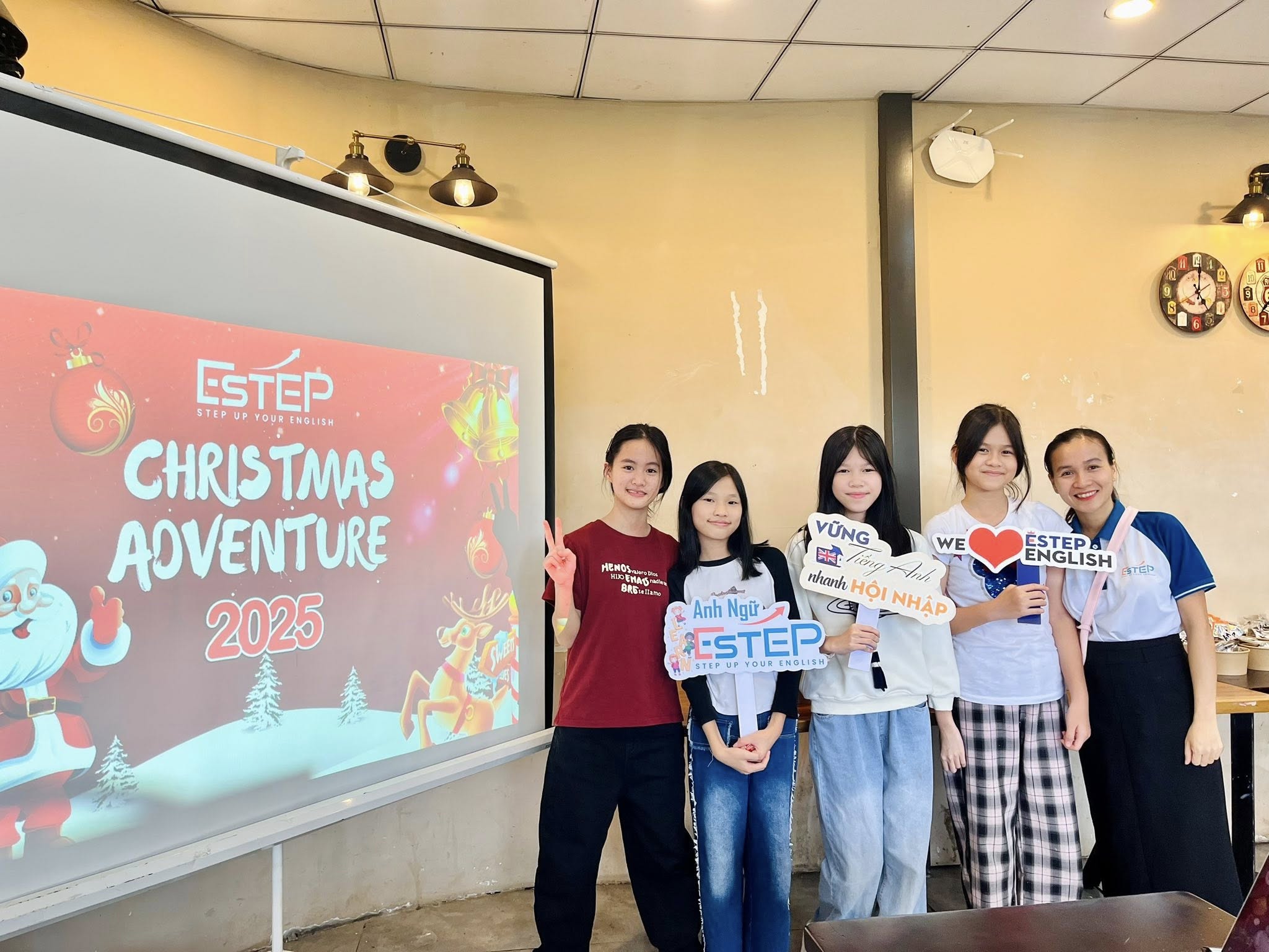 Christmas Adventure 2025 – Cùng Anh Ngữ ESTEP Đón Giáng Sinh Rộn Ràng Tại Đà Nẵng